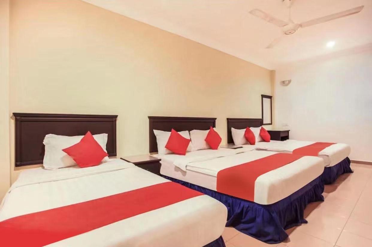 Hotel Home 88 Teluk Intan Exterior foto