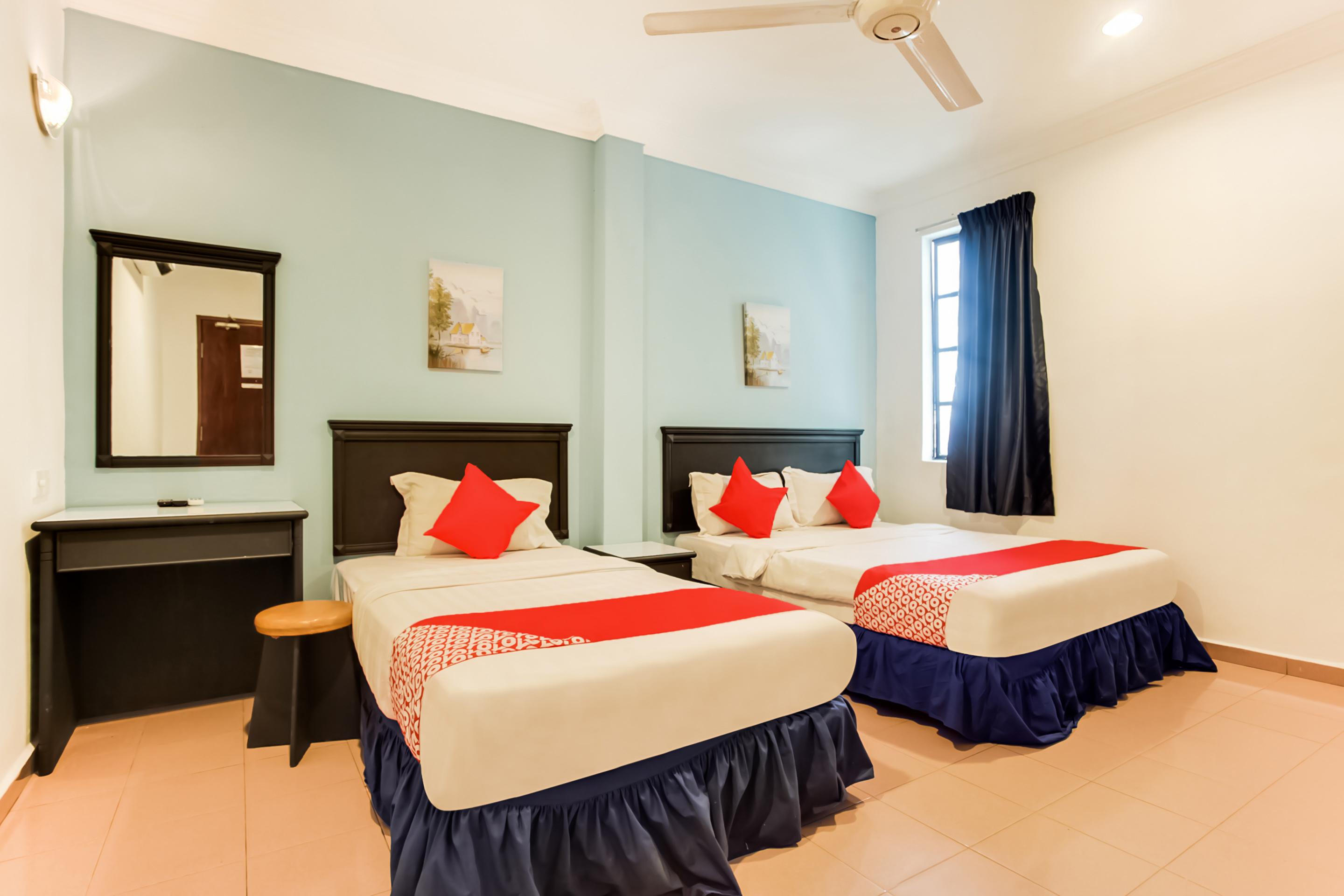 Hotel Home 88 Teluk Intan Exterior foto